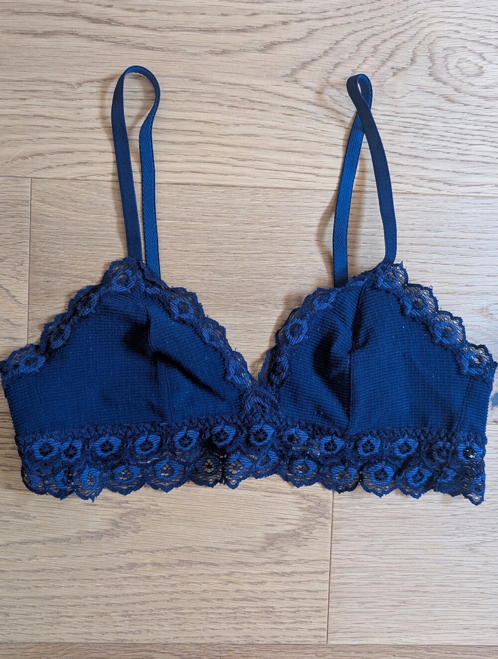 Ysé Paris Triangle Bra Navy Lace Trim 90C (34C)